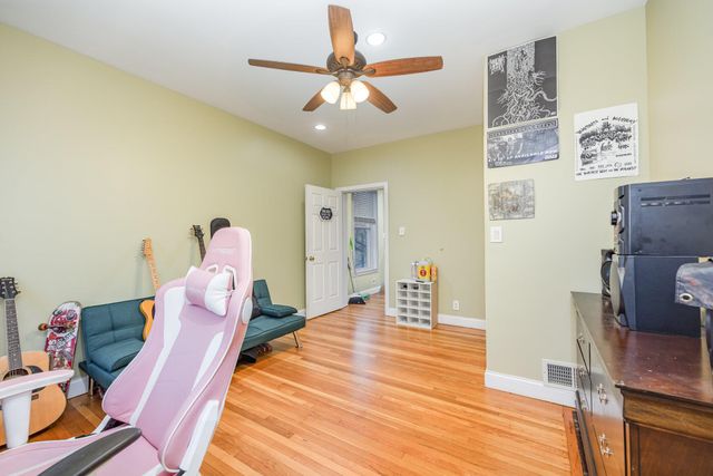 328 W 6th Street, Covington, KY 41011