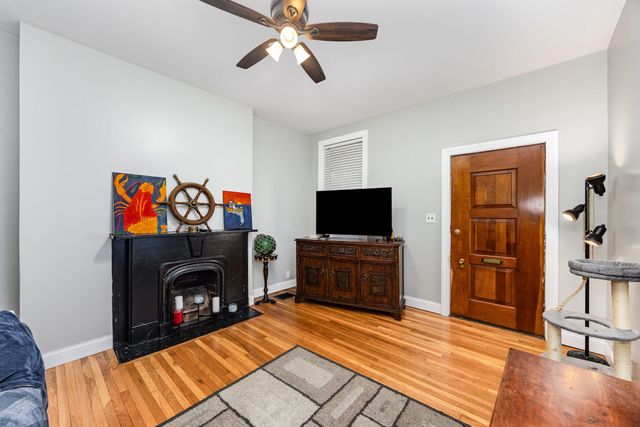 328 W 6th Street, Covington, KY 41011