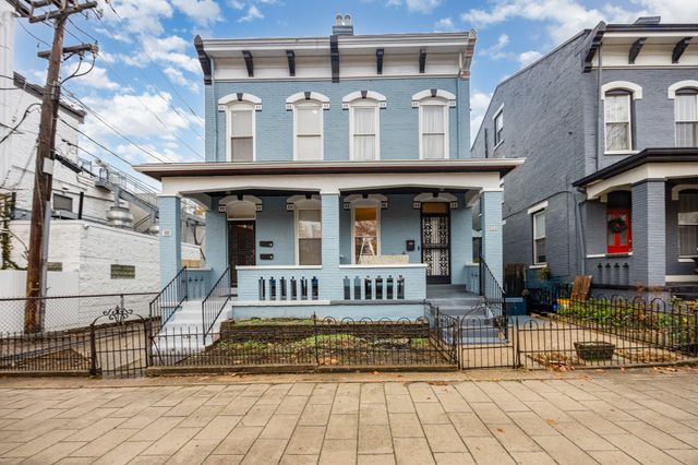 328 W 6th Street, Covington, KY 41011