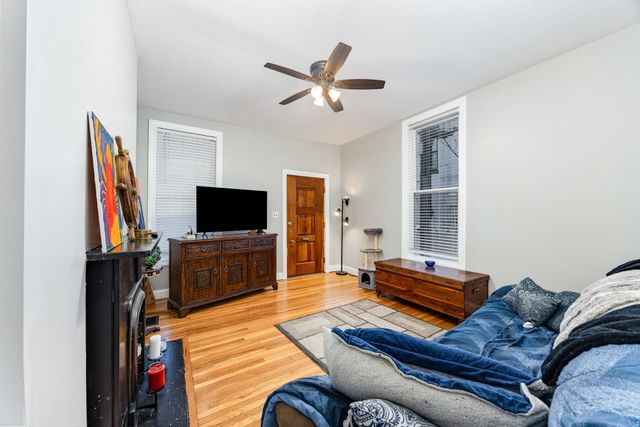 328 W 6th Street, Covington, KY 41011