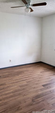 5113 Sierra St Apt 2, San Antonio, TX 78214