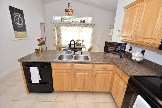 113 WHIPPOORWILL DRIVE, Palm Coast, FL 32164