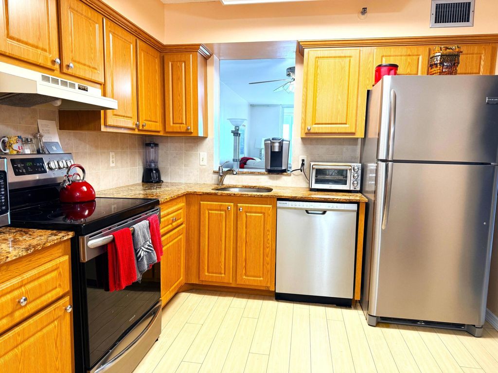 14575 Bonaire Boulevard 510, Delray Beach, FL 33446