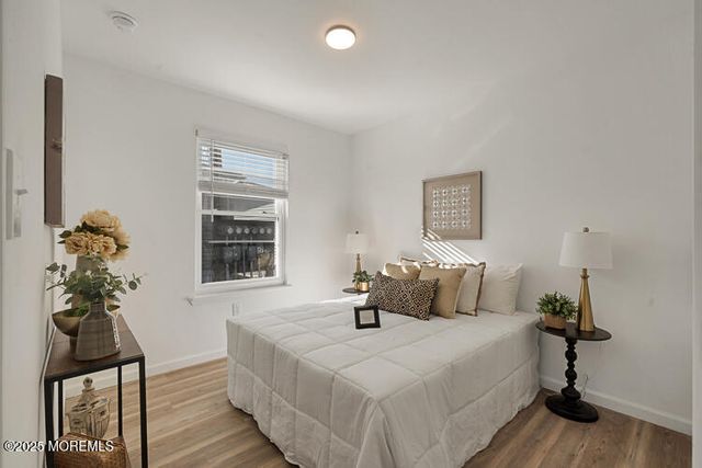 66 Bayshore Mobile Mnr, Hazlet, NJ 07734