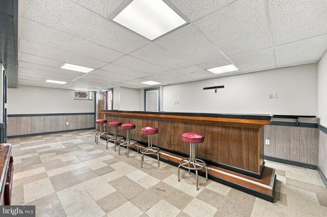 1411 DORCHESTER RD, Havertown, PA 19083