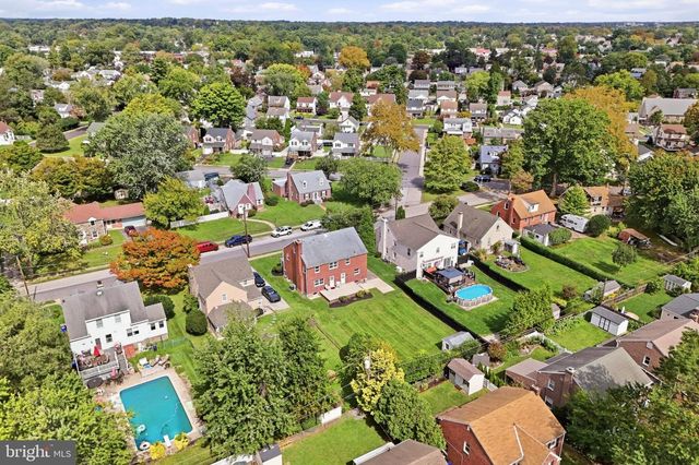 1411 DORCHESTER RD, Havertown, PA 19083