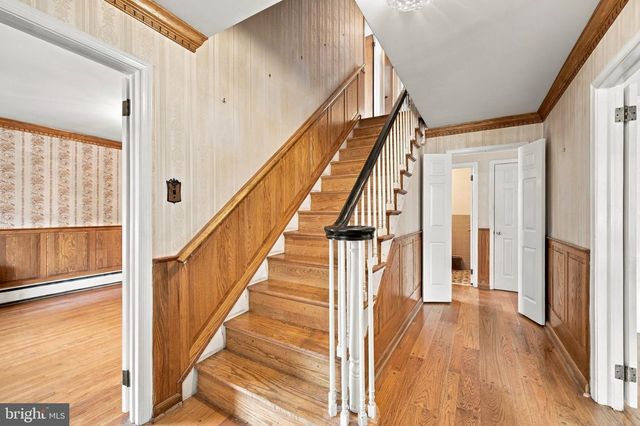 1411 DORCHESTER RD, Havertown, PA 19083
