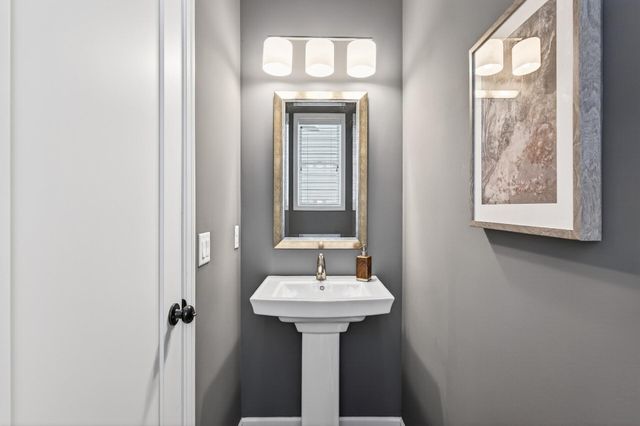 359 Pleasant Avenue, Saint Paul, MN 55102