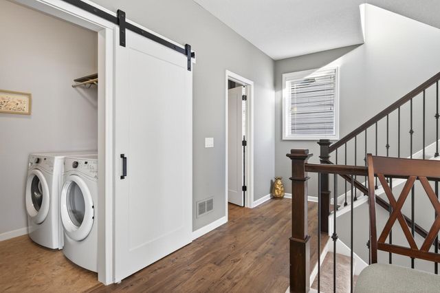 359 Pleasant Avenue, Saint Paul, MN 55102