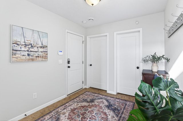 359 Pleasant Avenue, Saint Paul, MN 55102