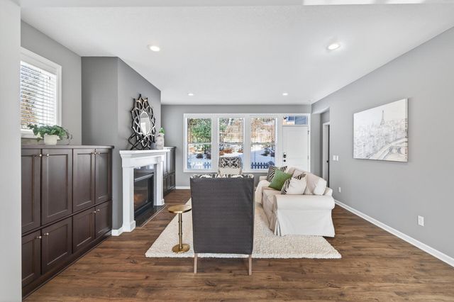 359 Pleasant Avenue, Saint Paul, MN 55102