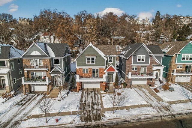 359 Pleasant Avenue, Saint Paul, MN 55102