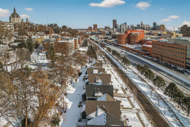 359 Pleasant Avenue, Saint Paul, MN 55102