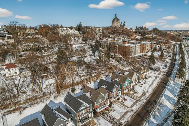 359 Pleasant Avenue, Saint Paul, MN 55102