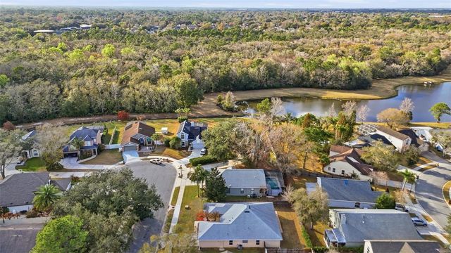 1116 PARKER CANAL COURT, Oviedo, FL 32765