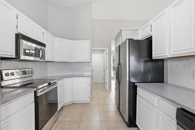 1116 PARKER CANAL COURT, Oviedo, FL 32765