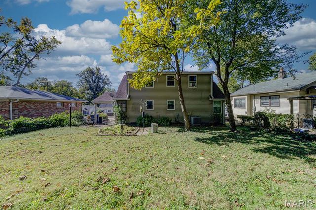 312 Saint Louis Avenue, Ferguson, MO 63135