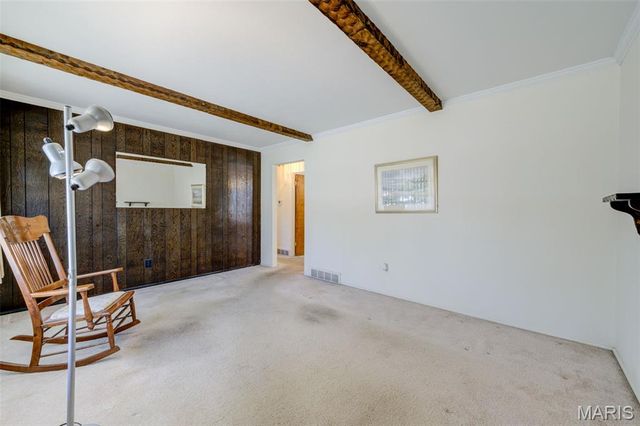 312 Saint Louis Avenue, Ferguson, MO 63135