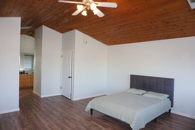 1016 Lombardy Drive, Modesto, CA 95351