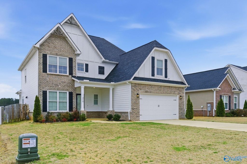 310 Shadow Court SW, Huntsville, AL 35824