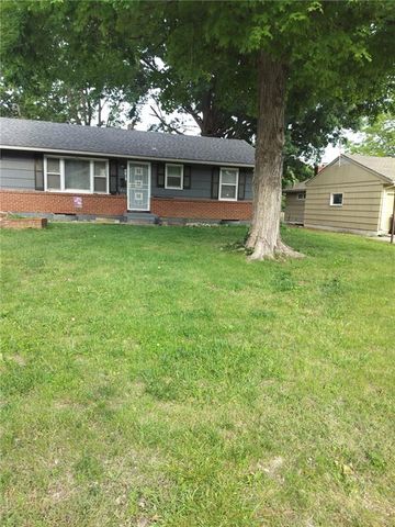 9813 Bennington Avenue, Kansas City, MO 64134