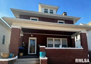 1027 N INSTITUTE Place, Peoria, IL 61606