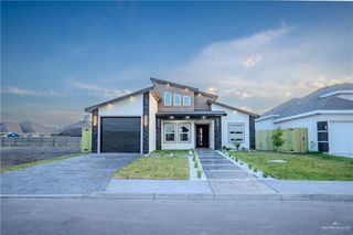 2310 E Sabinal Avenue, Hidalgo, TX 78544