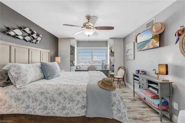 345 Mango ST 401, Fort Myers Beach, FL 33931