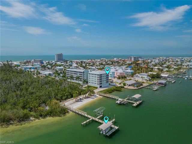 345 Mango ST 401, Fort Myers Beach, FL 33931