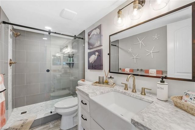 345 Mango ST 401, Fort Myers Beach, FL 33931