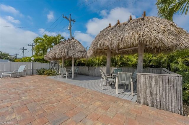 345 Mango ST 401, Fort Myers Beach, FL 33931