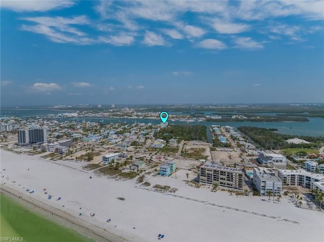 345 Mango ST 401, Fort Myers Beach, FL 33931