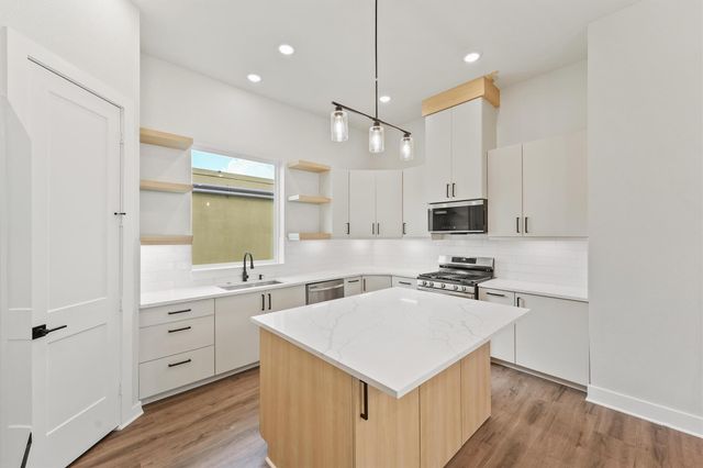 1932 Purswell Road, Houston, TX 77055