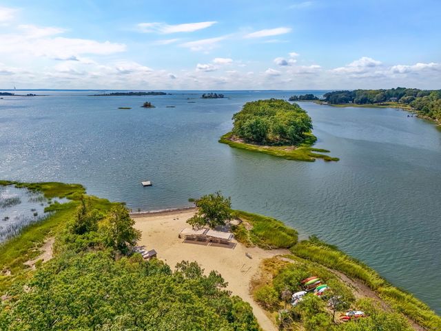 5 Outer Road, Norwalk, CT 06854