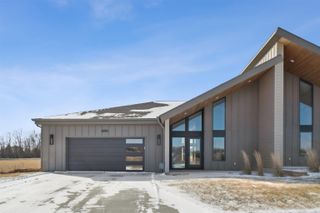 4004 Keagles Crossing, Cedar Falls, IA 50613