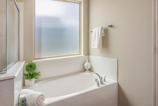 2980 Windy Briar Lane, League City, TX 77573