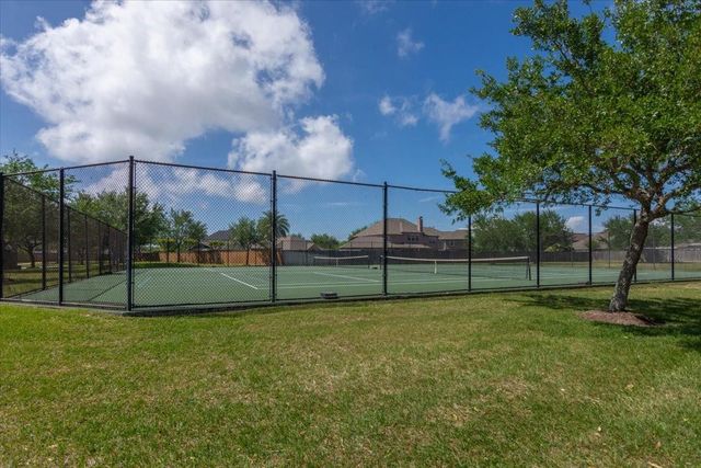 2980 Windy Briar Lane, League City, TX 77573