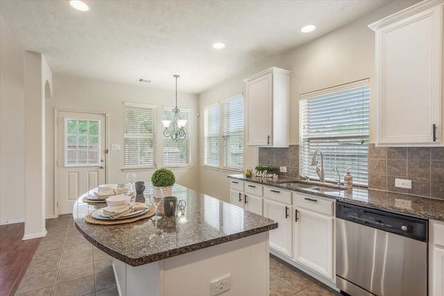 2980 Windy Briar Lane, League City, TX 77573