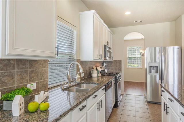 2980 Windy Briar Lane, League City, TX 77573