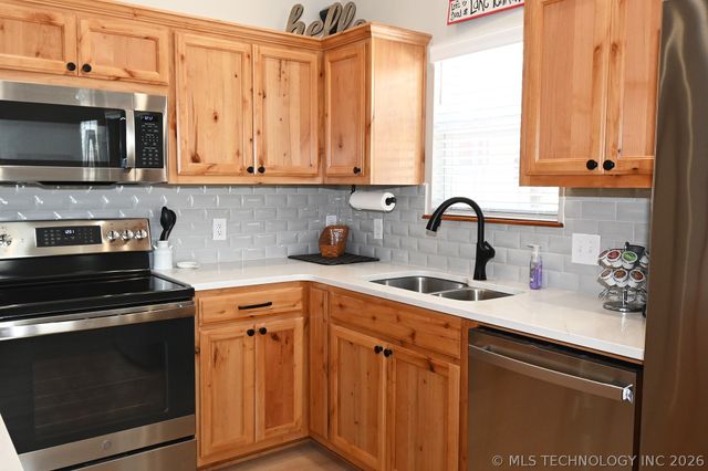 448529 E 979 Drive, Vian, OK 74962