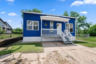 4630 Pennsylvania Avenue, St Louis, MO 63111