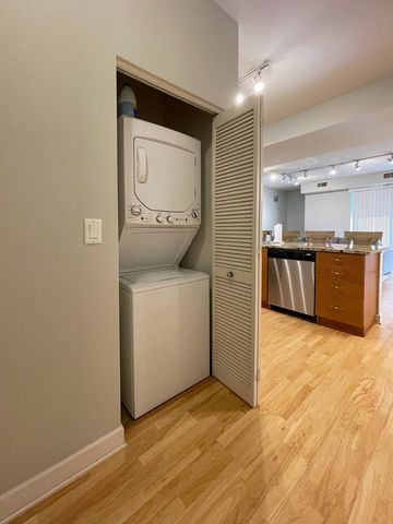 451 W Huron Street 709, Chicago, IL 60654