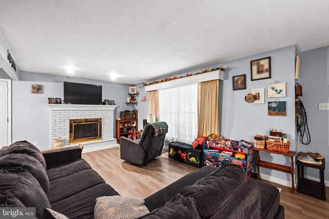 476 BIG SPRING RD, New Cumberland, PA 17070