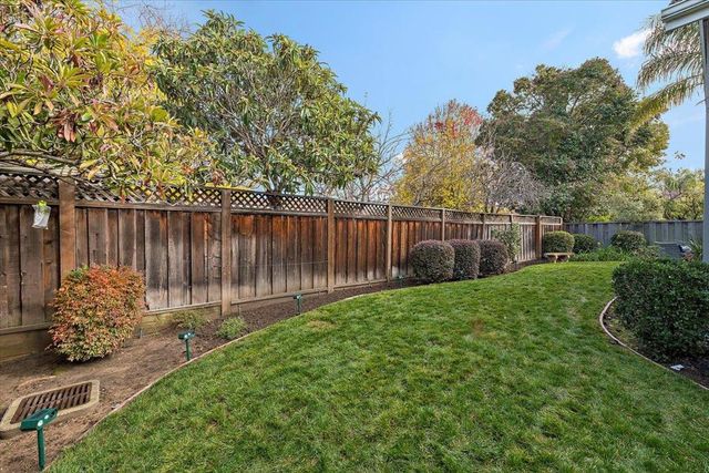 1317 Saint Francis Street, Redwood City, CA 94061