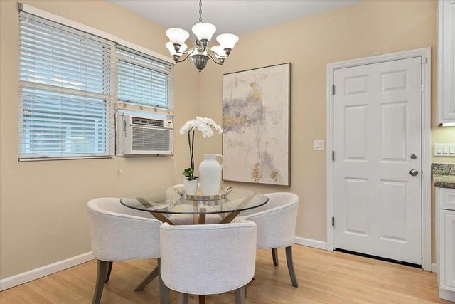 1317 Saint Francis Street, Redwood City, CA 94061