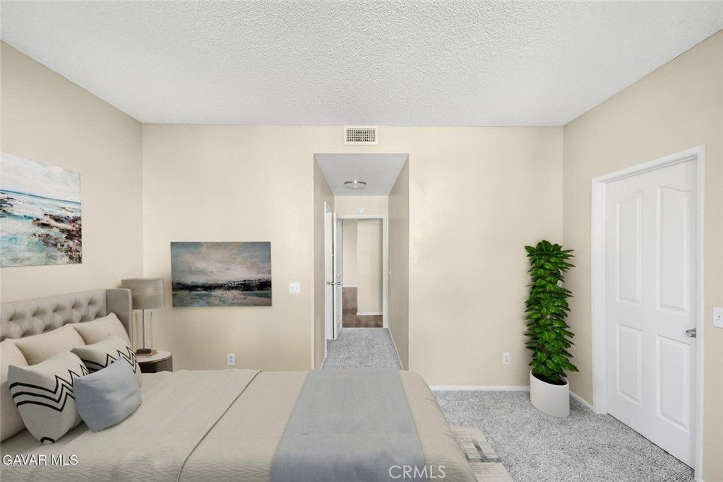 Image 13 of property listing at 2805 W Avenue K12 Apt#143, Lancaster, CA 93536