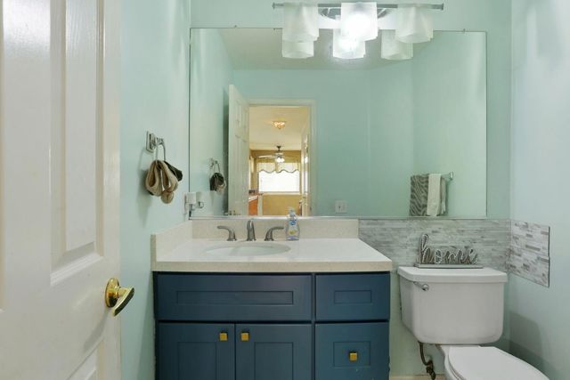 1725 Mark Mead Ln, Modesto, CA 95356