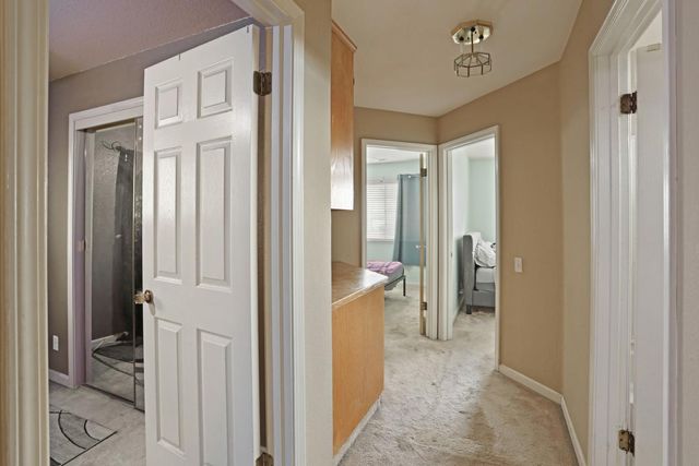 1725 Mark Mead Ln, Modesto, CA 95356