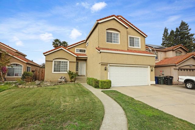 1725 Mark Mead Ln, Modesto, CA 95356