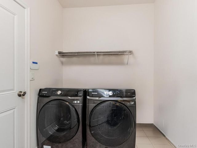 22 E Van Buren Way, Hopewell Junction, NY 12533